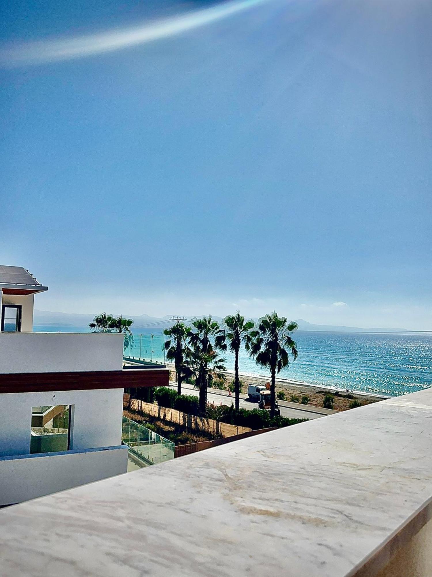 Santa Barbara Seafront Villas W Jacuzzi Pool Пафос Экстерьер фото